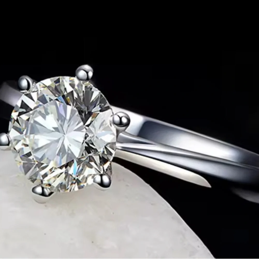 1 Ct Solitaire Ring Round Brilliant Cut Simulated Diamond,‎ Size 8.5 NEW